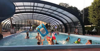 gezellioge poolparty afgelopen week